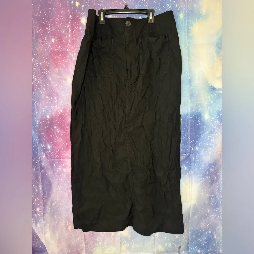 Mauve black maxi skirt 🛍